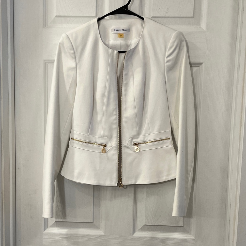 Calvin Klein Women's Cream Blazer with Gold Accents